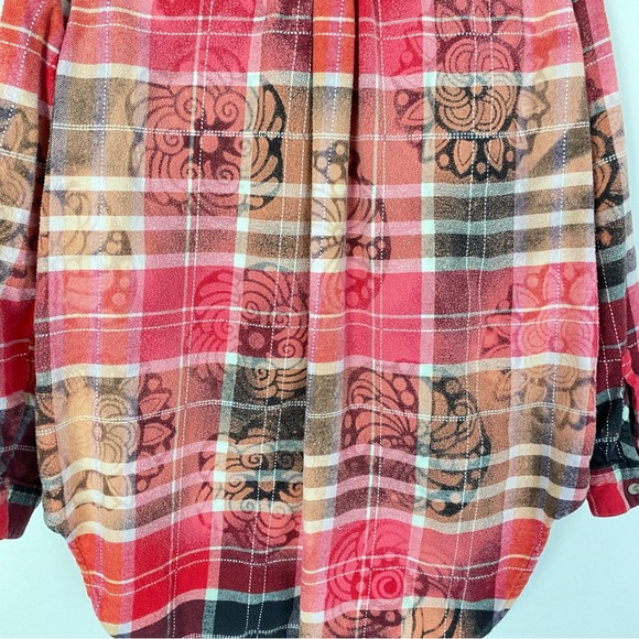 Reworked Stencil Bleached Plaid Flannel Button Down Shirt Womens Size Medium - Picture 9 of 16